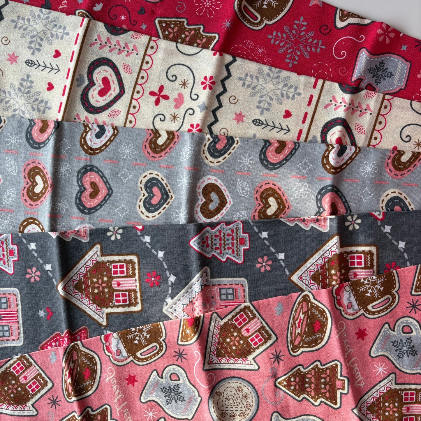 Scandi Sweet Treats - Christmas - Fat Quarter Collection