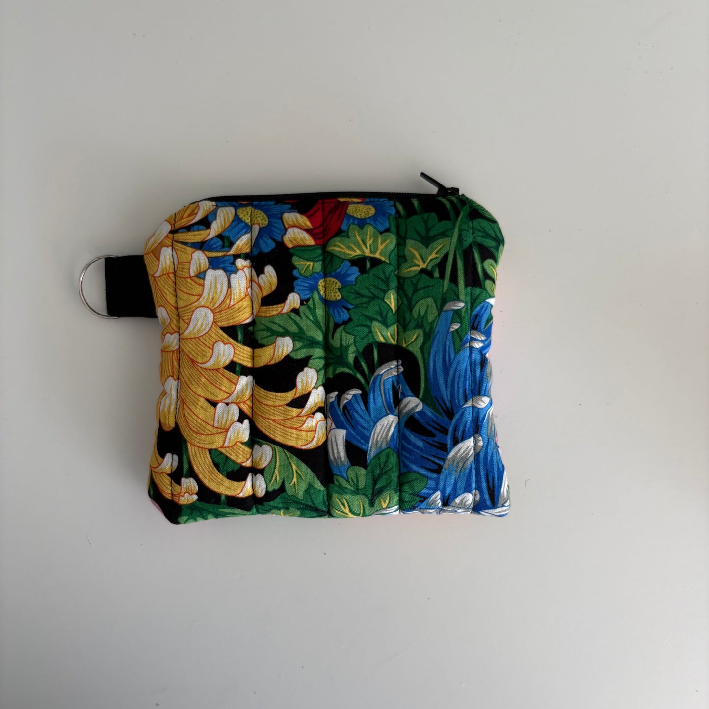 Japanese Chrysanthemum Black Multi Keychain Wallet