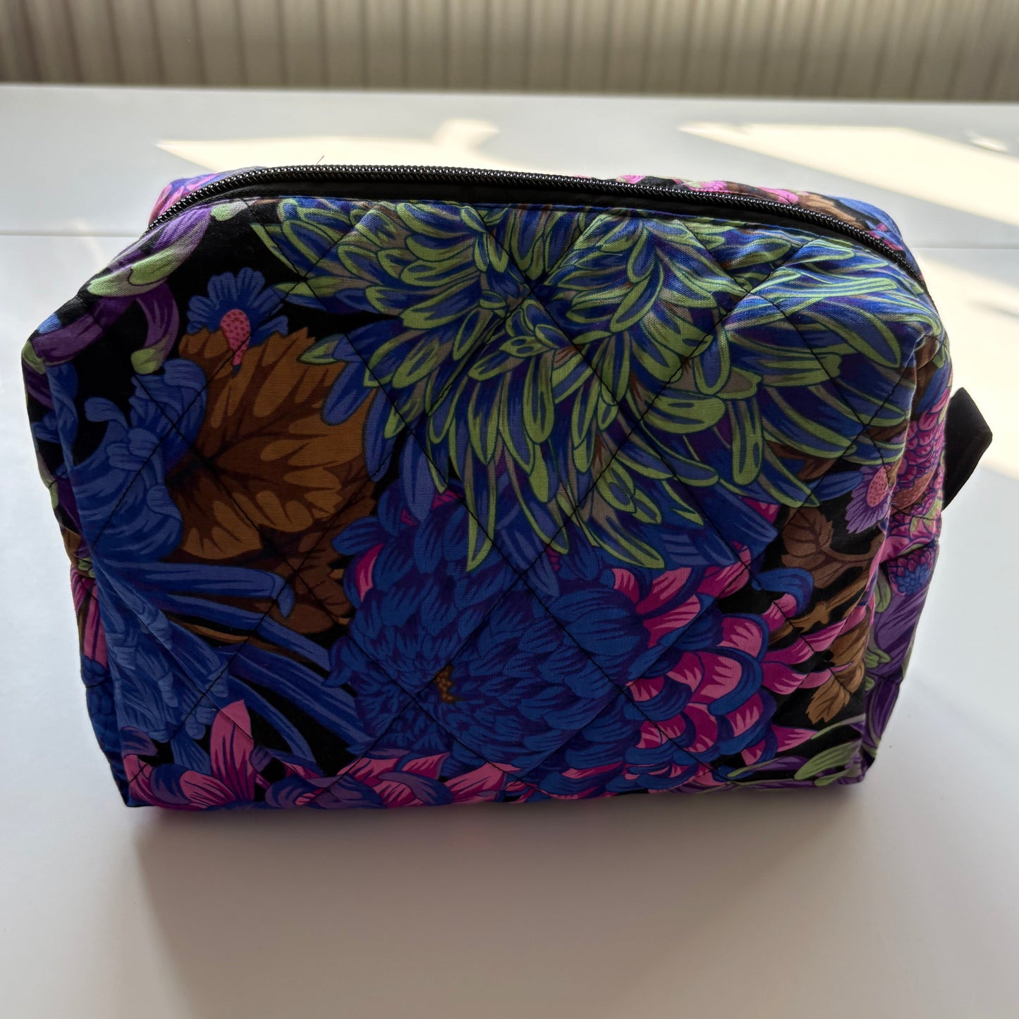 Japanese Chrysanthemum Blue & Pink Multi Makeup Bag