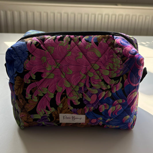 Japanese Chrysanthemum Blue & Pink Multi Makeup Bag