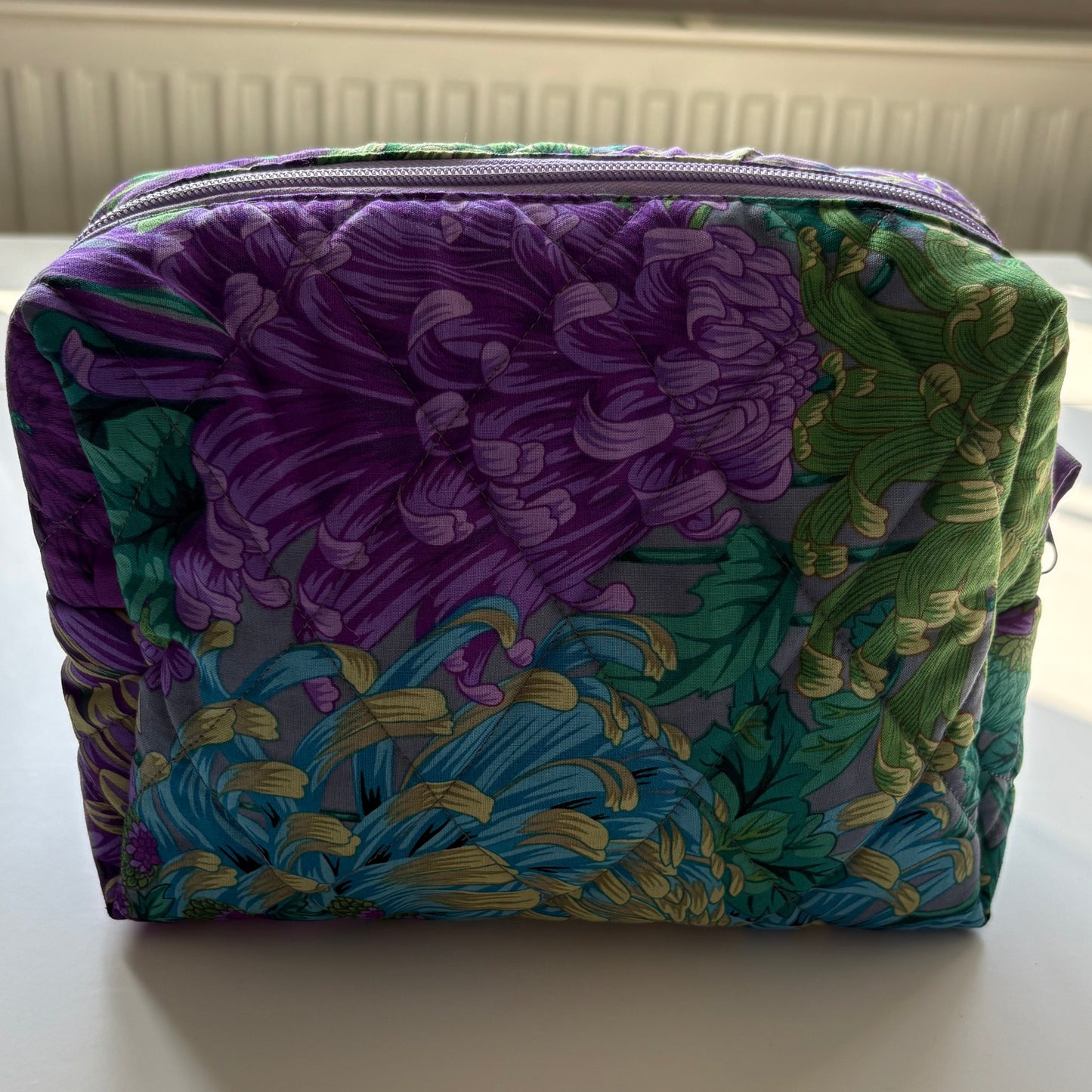 Japanese Chrysanthemum Green Multi Makeup Bag